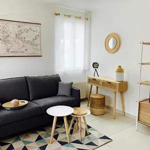 https://le-petit-gervais_t2-35m2-au-fayet-proche.hotels-rhonealpes.com