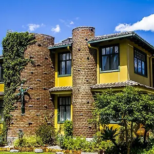 Homestay Saint Mary's, Tababela